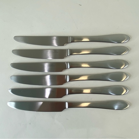 Lot Of 6 Robert Welch RW Meridian Satin Serrated Dinner Knives Replacement Lot B - Picture 1 of 7
